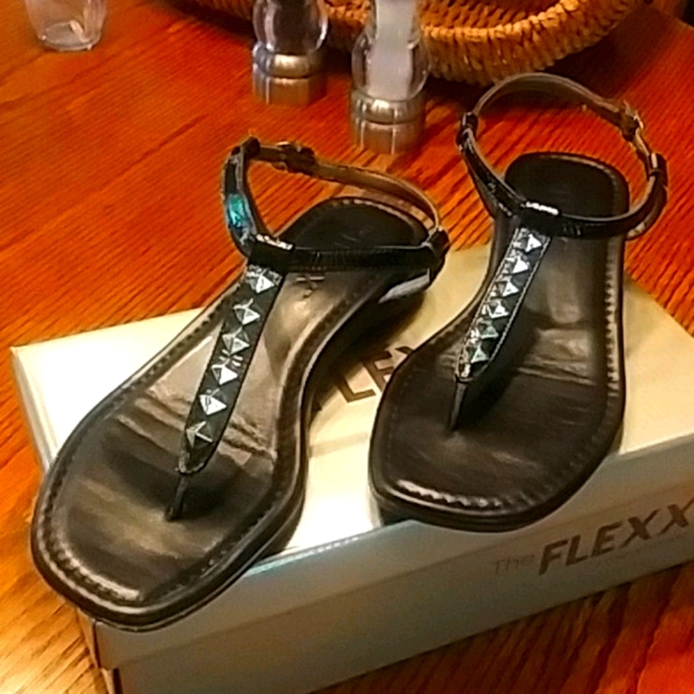 The Flexx Bling Shot Sandal